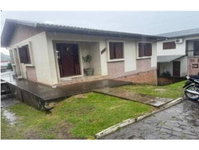 Casa em condomínio com 77,90m², 2 quartos, ocupada