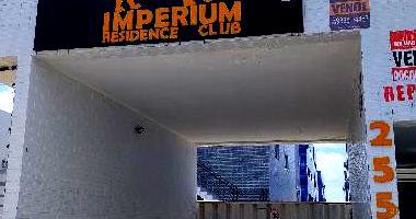 Apartamento 2 quartos, 2 banheiros, varanda, 1 vaga, 72m² total