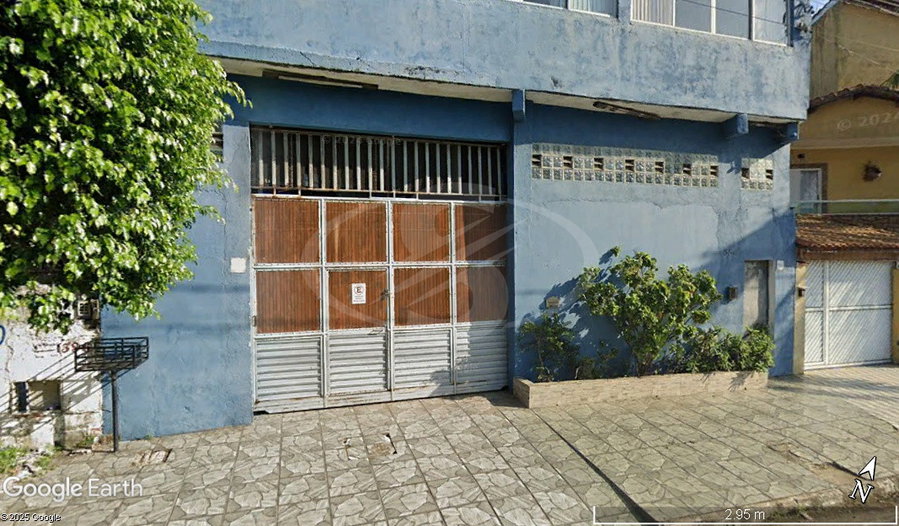 Galpão Comercial com Mezanino em Praia Grande/SP