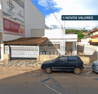 Terreno com casa 3 quartos, 1 banheiro, 1 vaga, 112m² construída
