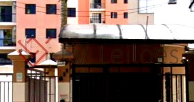 Apartamento aconchegante de 54m² com área total, ocupado - ótimo para reformas