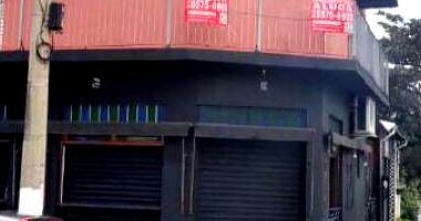 Prédio com Terreno de 300m² em Vila Dom Pedro I