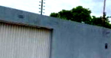 Casa em Leilão com 3 Quartos e 2 Banheiros