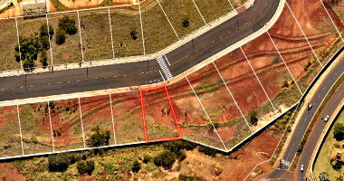 Terreno em Uberlândia com 656,76m²