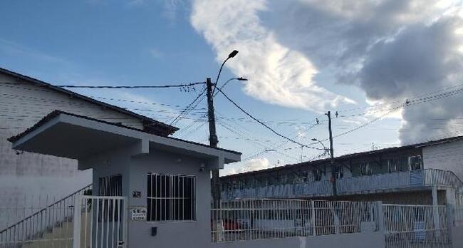 Casa com 2 quartos, 2 banheiros, 1 vaga e 53,3m² privativos