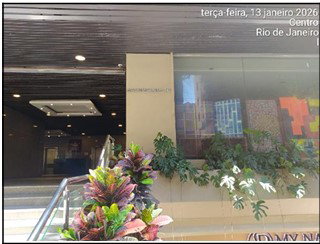 Sala comercial com 42 m² de área privativa