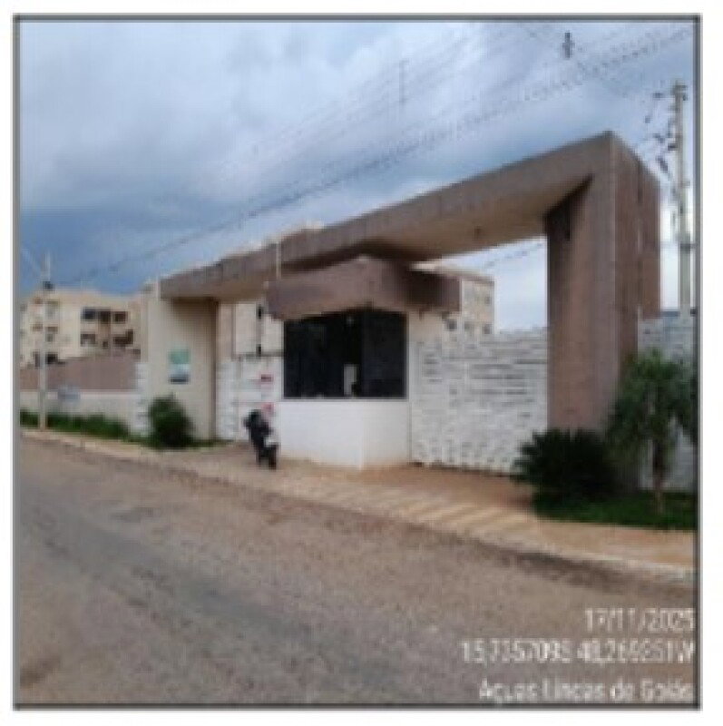 Apartamento com 2 quartos em Águas Lindas de Goiás/GO