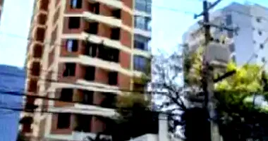 Box de Garagem com 1 vaga, 32m² total, imóvel ocupado