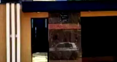 Casa em leilão com 4 quartos e 187m² construída