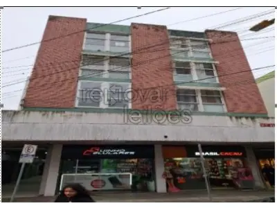 Apartamento com 53,08m² em Edifício Centro Comercial