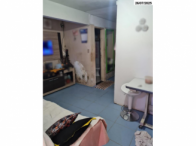 Duas casas em terreno de 350m², 3 quartos, 2 banheiros, área de serviço
