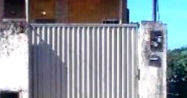 Casa em leilão com 2 quartos e 1 banheiro