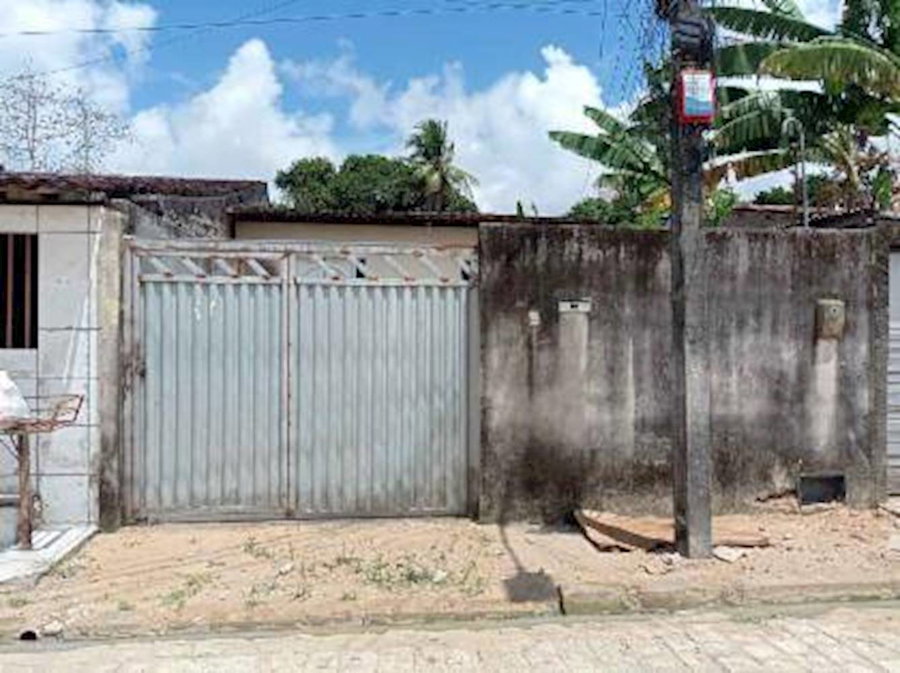 Casa padrão com 3 quartos, 1 banheiro, 81,41m² construída, ocupada