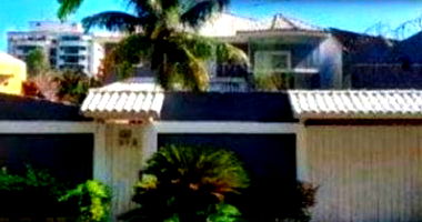 Casa de Alto Padrão com 443 m² e 600 m² de terreno