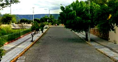 Casa Ocupada com 682m² de Terreno em Crato/CE