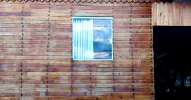 Casa mista 3 quartos, 1 banheiro, 75m² construída, sem garagem