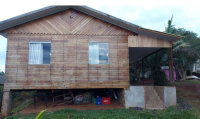 Casa mista 3 quartos, 1 banheiro, 75m² construída, sem garagem