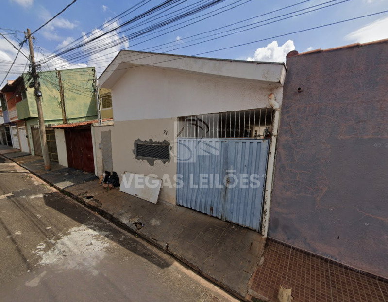 Casa com 4 quartos em Ribeirão Preto/SP