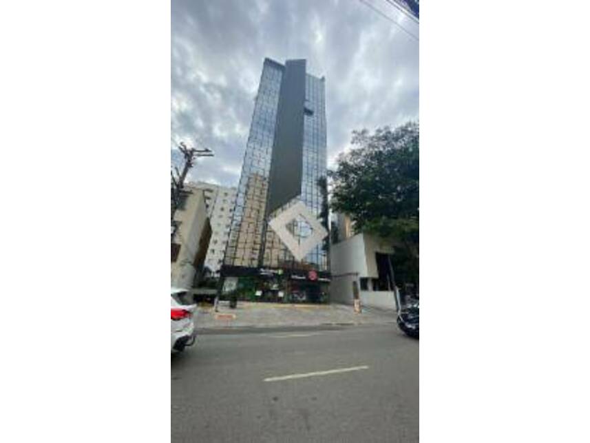 Sala Comercial com 41m², 1 vaga, ocupada em Indianópolis