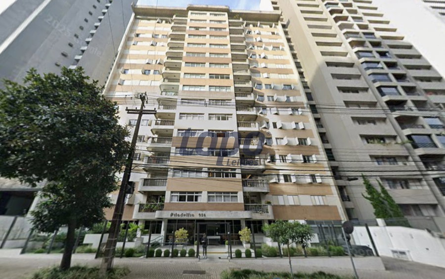 Apartamento com 3 Quartos e Closet em Curitiba