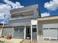 Casa com 6 quartos e 4 banheiros em Ipira/BA