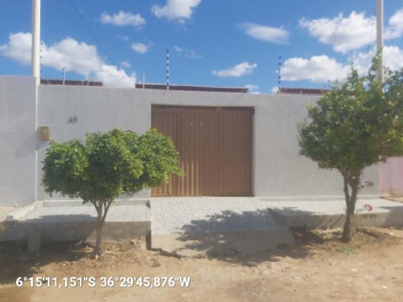 Casa com 2 Quartos em Currais Novos/RN