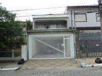 Casa Ocupada com 186,7 m² de Área Construída e 170,5 m² de Terreno