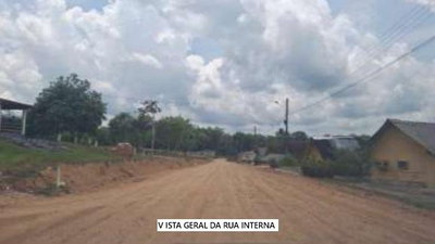 Casa com 333m² em Presidente Figueiredo/AM - Ocupada