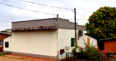 Galpão com 385,00 m² em Toledo - PR