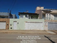Casa com 1 quarto, 1 vaga e 216.8m² área privativa