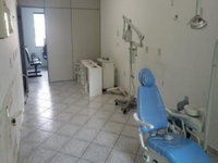 Sala comercial desocupada com 39,56 m² em condomínio
