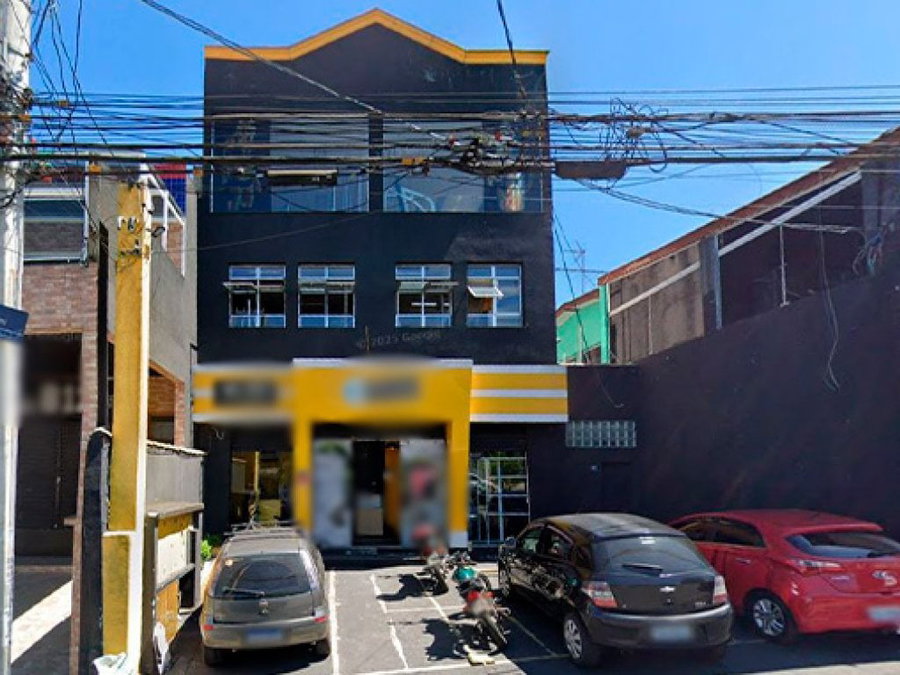 Prédio Comercial com 420 m² e 4 pavimentos