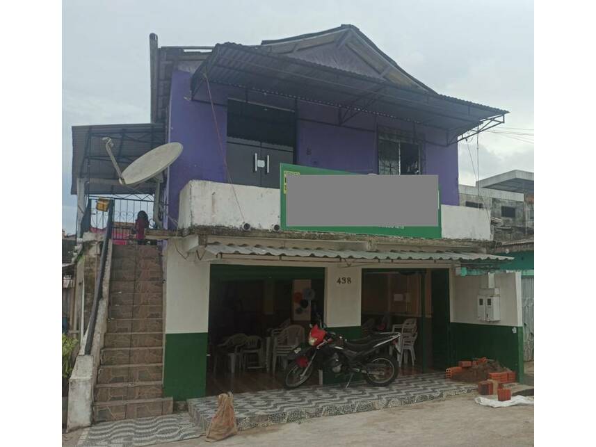 Casa Ocupada com 2 Quartos e 1 Banheiro em Tefé/AM