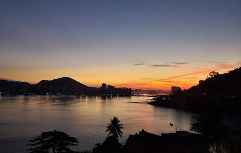 Apartamento 405, 84m², Edifício Santa Lúcia, São Vicente/SP