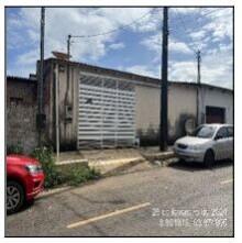 Casa com 3 quartos, 2 banheiros, 194,64m² área privativa