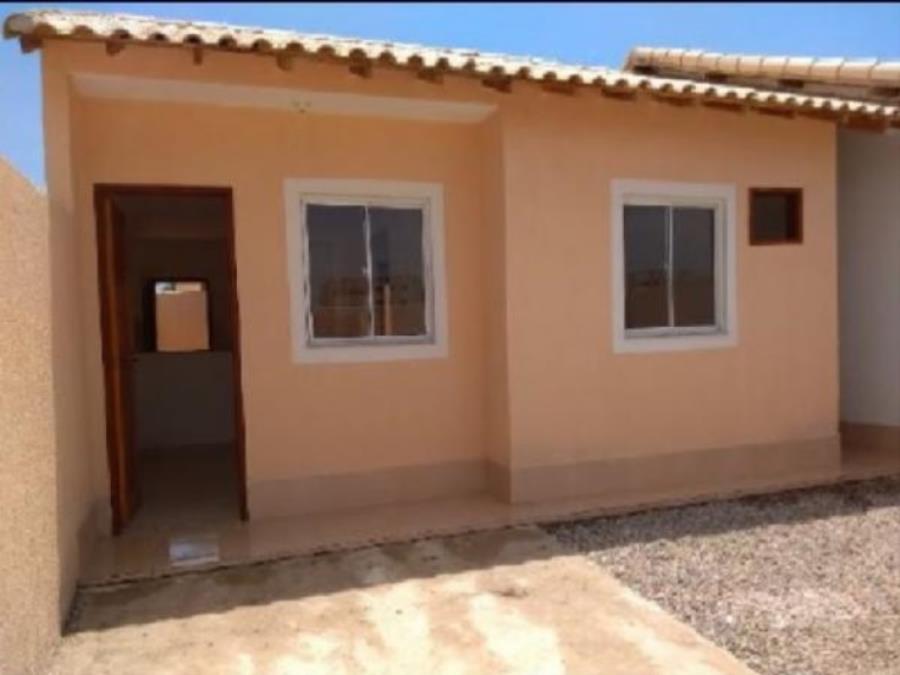 Casa em Belford Roxo/RJ com 53m²
