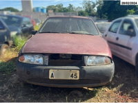 Ford Fiesta 97/98 Vermelho - Estado de Conservação Ruim