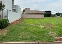 Terreno amplo de 302 m² ideal para construção e investimento