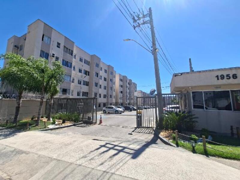 Apartamento 2 Quartos com Vaga em Campo Grande