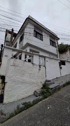 Casa com 1 quarto e 1 banheiro, 40,94 m², desocupada