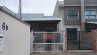 Casa em condomínio com 2 quartos, 1 banheiro e 1 vaga de garagem