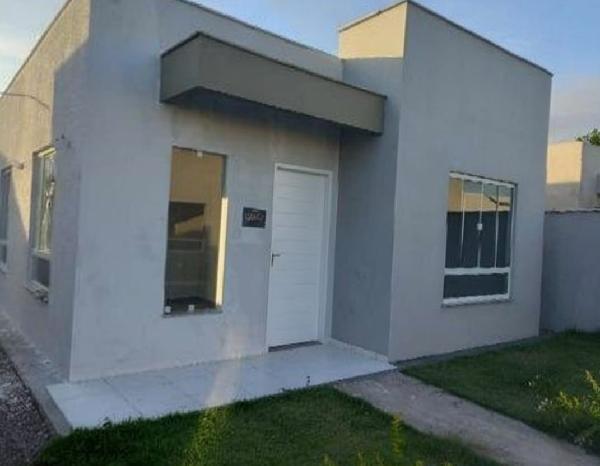 Casa em Mage com 2 quartos e 53m² de área privativa