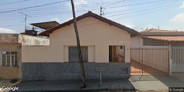 Casa 168,06m² - Terreno 135m² - São Sebastião do Paraíso/MG