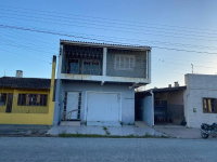 Casa 248m² com Terreno 175m² em Santa Vitória do Palmar - RS
