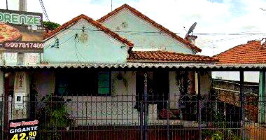 Prédio Residencial 2 quartos, 1 banheiro, 67,5m² construídos, desocupado