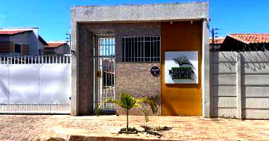 Casa com 2 quartos, 1 banheiro, 60m² construída, ocupada