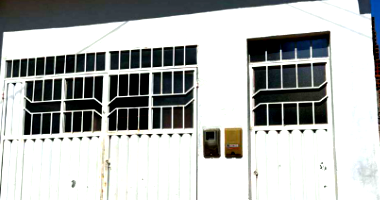 Casa residencial com 1 quarto, 1 banheiro, área construída e vaga