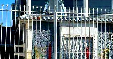 Casa Ocupada com 2 Vagas e Varanda em Fragata