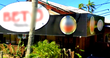 Amplo Imóvel com 409m² Construídos e Terreno de 1.090m²