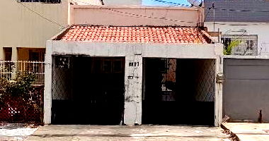 Casa com 3 quartos, 2 banheiros, 109m² construída, terreno 211,75m²